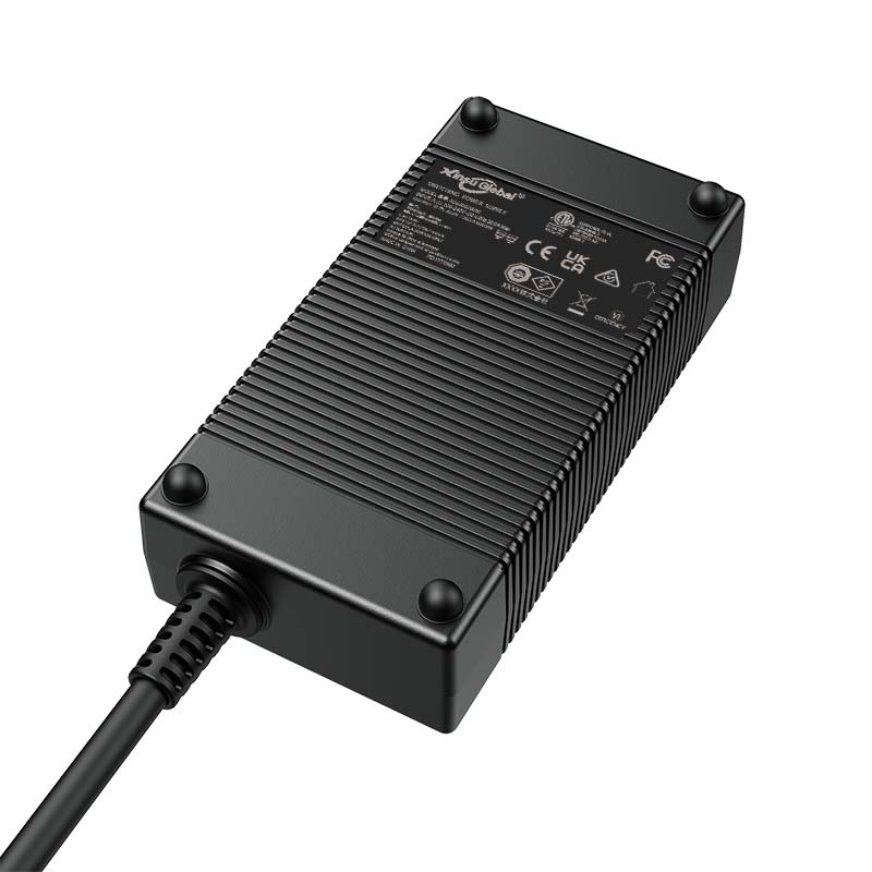 71.4V8A鋰電池充電器 掃地機(jī)電池充電器 儲(chǔ)能充電器